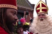 Sinterklaasjournaal - Sinterklaas komt aan in Pietenhuis - Aflevering 4 2016